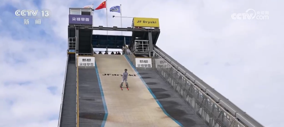 南京医院黄牛号贩子票贩子代网上预约代挂号电话“开板”迎客!一季到四季、小众到大众 冰雪运动边界拓展释放消费新潜力