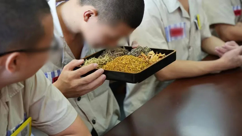 一缕沉香涤心尘