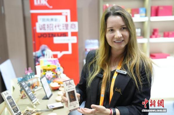 天津中医药大学一附院黄牛号贩子票贩子代网上预约代挂号电话(第八届进博会)“洋土特产”抢滩进博会 越来越有“中国味”