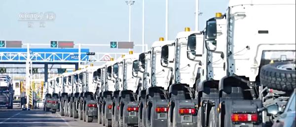 
北京大学人民医院高杰李照孔圆贾晋松黄牛挂号电话做好“火车头”、当好“试验田” 新疆自贸试验区亮出二周年“成绩单”