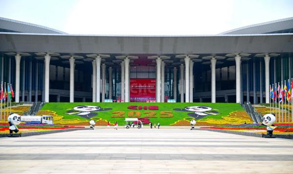 
上海市精神卫生中心黄继忠石华孟杜亚松赵志民程文红黄牛挂号电话越长越“高”！进博会八岁了