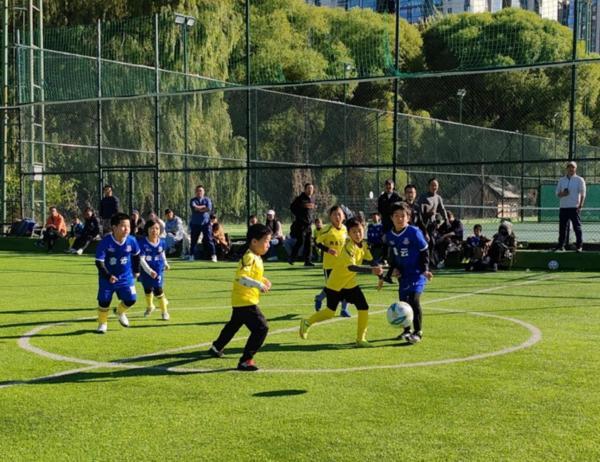 沈阳盛京医院黄牛号贩子票贩子代网上预约代挂号电话嘉康利连续四年举办社区公益少年足球赛,诠释“健康的意义”