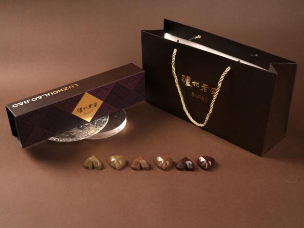 
山东省精神卫生中心杨晓东李万顺胡蕾黄牛挂号电话百年浓香藏于“心”！泸州老窖酒心巧克力荣获2025中国特色旅游商品大赛金奖