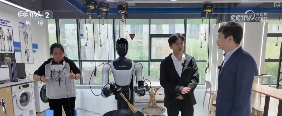 
西安各大医院黄牛挂号电话“小场景”做出“大文章”！中国向“新”发力 诸多“应用场景”变为“科创胜景”