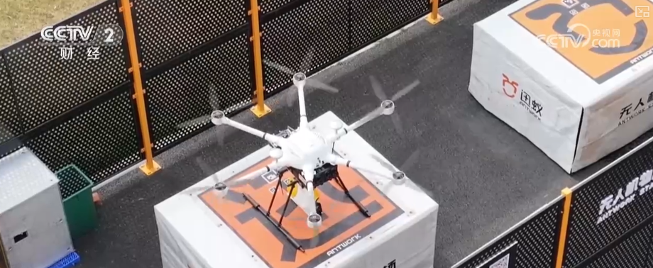 
西安各大医院黄牛挂号电话“小场景”做出“大文章”！中国向“新”发力 诸多“应用场景”变为“科创胜景”