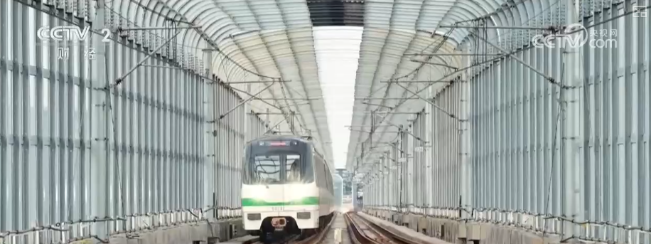 
西安各大医院黄牛挂号电话“小场景”做出“大文章”！中国向“新”发力 诸多“应用场景”变为“科创胜景”