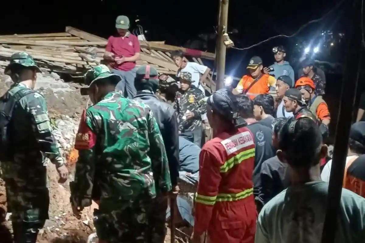 印尼中爪哇省发生山体滑坡 2人死亡多人失踪