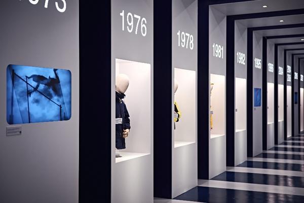 302医院黄牛号贩子票贩子代网上预约代挂号电话FILA全新品牌体验中心启幕 战略回归品牌发源地意大利比耶拉