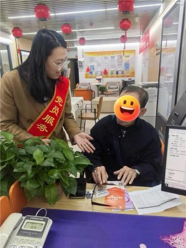 302医院黄牛号贩子票贩子代网上预约代挂号电话立冬寒意初显 服务暖流先行 阳光人寿“橙色守护”情暖银龄客户