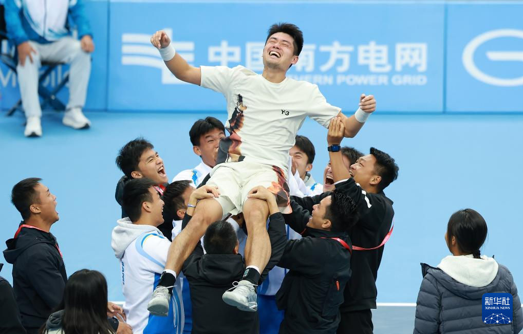 全运会丨网球——男单决赛：吴易昺夺冠