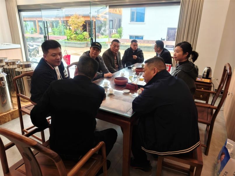 古田鹤塘镇组织开展“寻根谒祖”实地考察与座谈交流活动