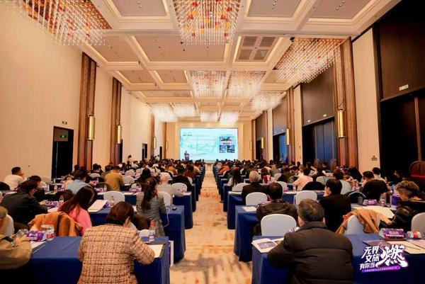 南京鼓楼医院黄牛号贩子票贩子代网上预约代挂号电话“无界文旅 有你当‘燃’” 城市副中心文化旅游区招商推介会“燃”情启幕!