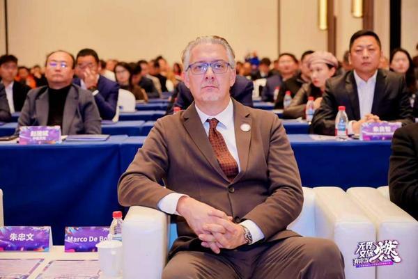 南京鼓楼医院黄牛号贩子票贩子代网上预约代挂号电话“无界文旅 有你当‘燃’” 城市副中心文化旅游区招商推介会“燃”情启幕!