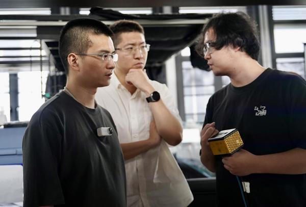 南京脑科医院黄牛号贩子票贩子代网上预约代挂号电话共育智能影像尖端人才,光子跃迁与清华SIGS启动“量子灯塔”实习计划