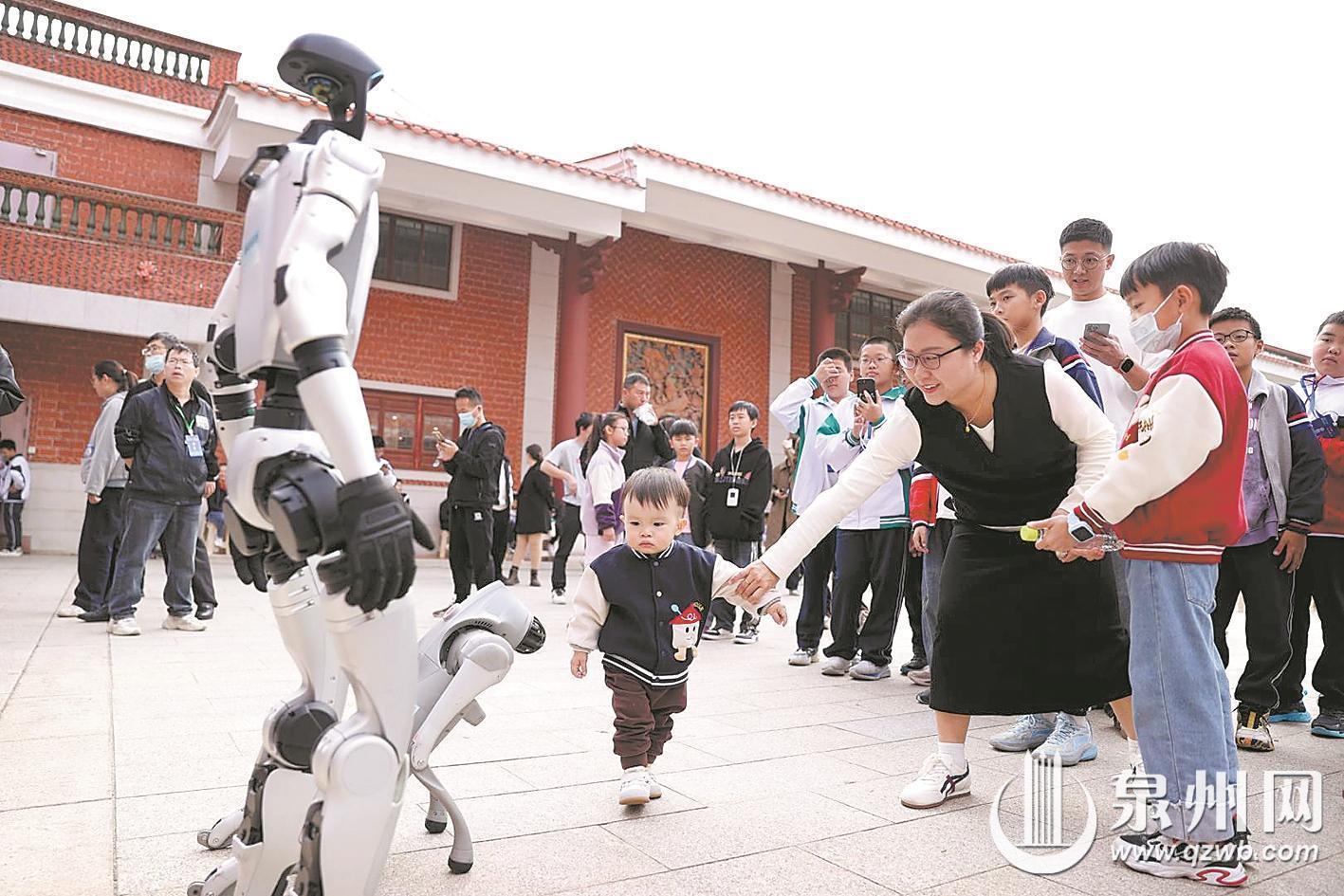 第八届泉州市青少年机器人竞赛圆满闭幕