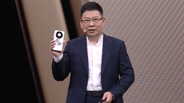 华为Mate 80系列采用全金属机身设计：业界首款