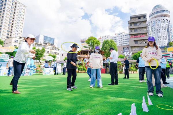 中国医学科学院苏凯邱斌刘文胜刘杰黄牛挂号电话云南信托积极参与金融消保反诈宣传日活动
