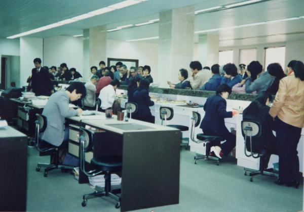 
北京大学第一医院刘立军周福德张岩郭宏杰尹杰姜玉武张月华杨艳玲黄牛挂号电话始于“大厦之门”的这座“桥”——厦门国际银行四十年建“桥”史