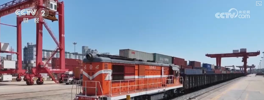 
广东省妇幼保健院赵春梅范保维黄牛挂号电话国产汽车加快“出海”步伐 新能源车出口尤为抢眼