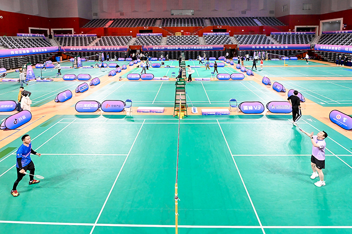 国缘V3杯2025“挥拍中国”羽毛球公开赛海峡西岸赛区福州站开赛