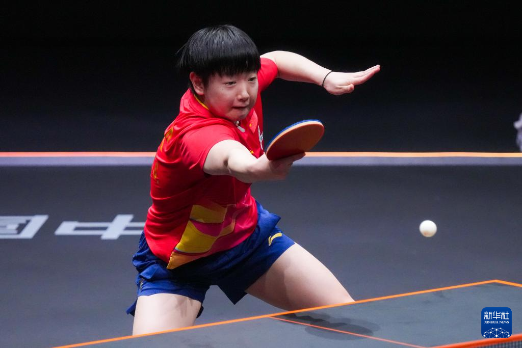 乒乓球——WTT香港总决赛:孙颖莎晋级女单八强