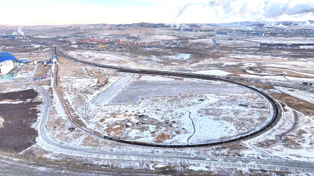 时速1公里超长火车,来了! 时速1公里超长火车,来了!