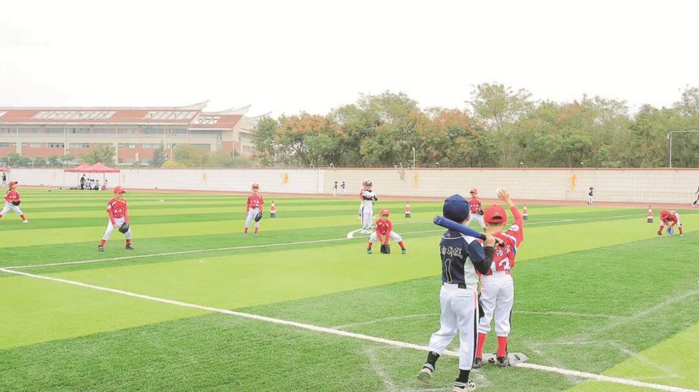 厦金近700小将角逐垒球联赛