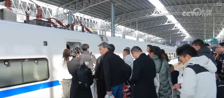 天津儿童医院黄牛号贩子票贩子代网上预约代挂号电话领跑、新高、释放,6.0%、30%!透过“关键词+数据”看中国经济新成就