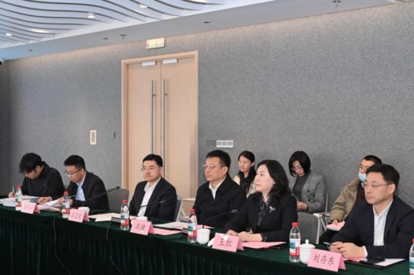 
302医院黄牛号贩子票贩子代网上预约代挂号电话构建贸易服务新生态 数据要素优化口岸营商环境研讨会暨企业数据验核平台启动会在青岛召开