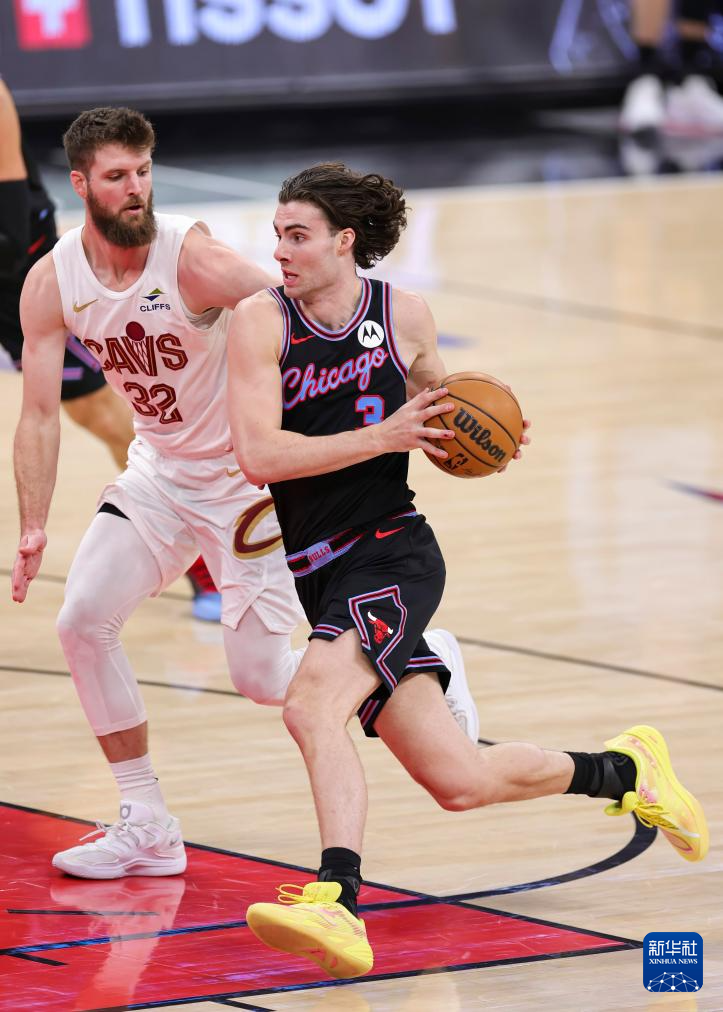 NBA常规赛:公牛胜骑士