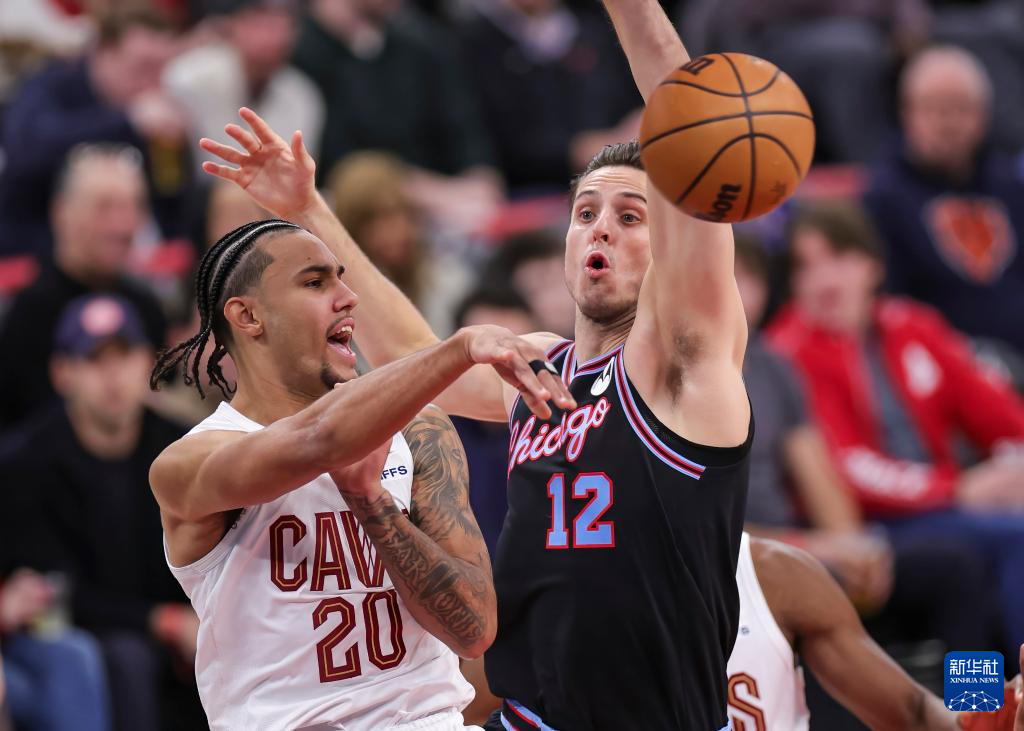 NBA常规赛:公牛胜骑士