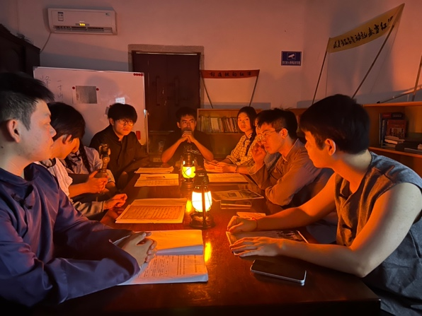 剧本杀游戏剧照（毛主席率领红军攻克漳
州纪念馆 供图）