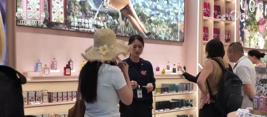 
广东药科大学附属第一医院黄牛号贩子票贩子代网上预约代挂号电话多视角观察海南全岛封关·释放多重发展机遇“让企业省钱、人才多赚钱”