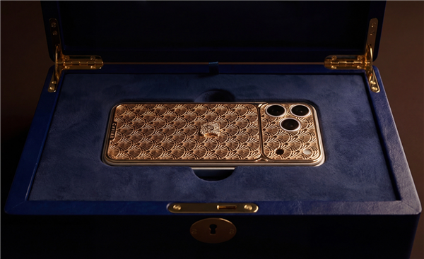 限量3台：Caviar推出&ldquo;亿万富翁的惊喜&rdquo;金蛋版iPhone 起售价8万+