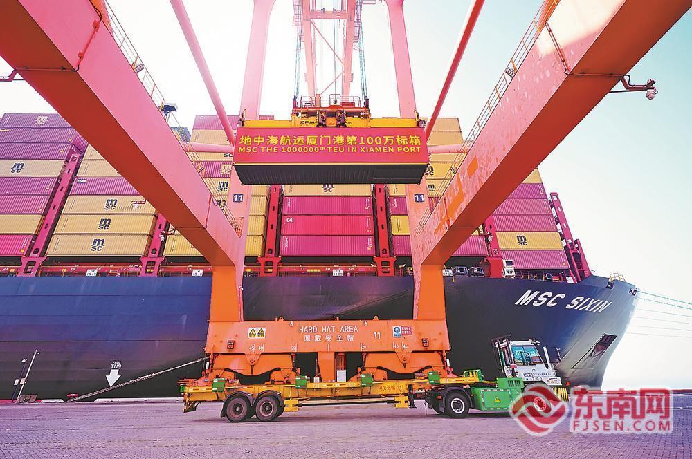 地中海航运厦门港年度集装箱吞吐量突破100万标箱