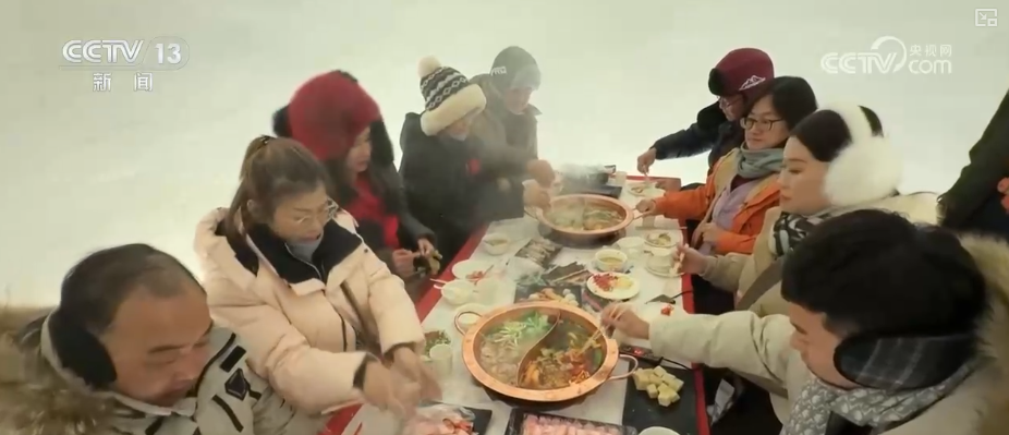 
天津中医药大学二附院黄牛号贩子票贩子代网上预约代挂号电话“冷”赛道激发产业发展“热”活力 “冰雪+”掀起冬季消费新热潮