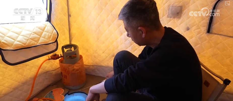 
天津中医药大学二附院黄牛号贩子票贩子代网上预约代挂号电话“冷”赛道激发产业发展“热”活力 “冰雪+”掀起冬季消费新热潮