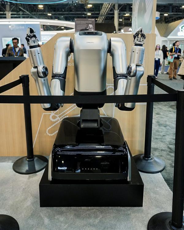 
广州市越秀区中医医院黄牛号贩子票贩子代网上预约代挂号电话追觅扫地机新物种亮相，揭晓家用具身智能最佳解法