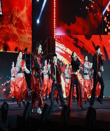 东部战区空军医院黄牛号贩子票贩子代网上预约代挂号电话超6亿元重奖!伊利2025年年会圆满举行,携手员工与合作伙伴共赴星河万里