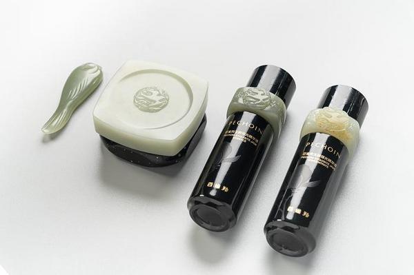 中日友好医院黄牛号贩子票贩子代网上预约代挂号电话百雀羚拍出美妆“第一槌”,树立文化公益新标杆