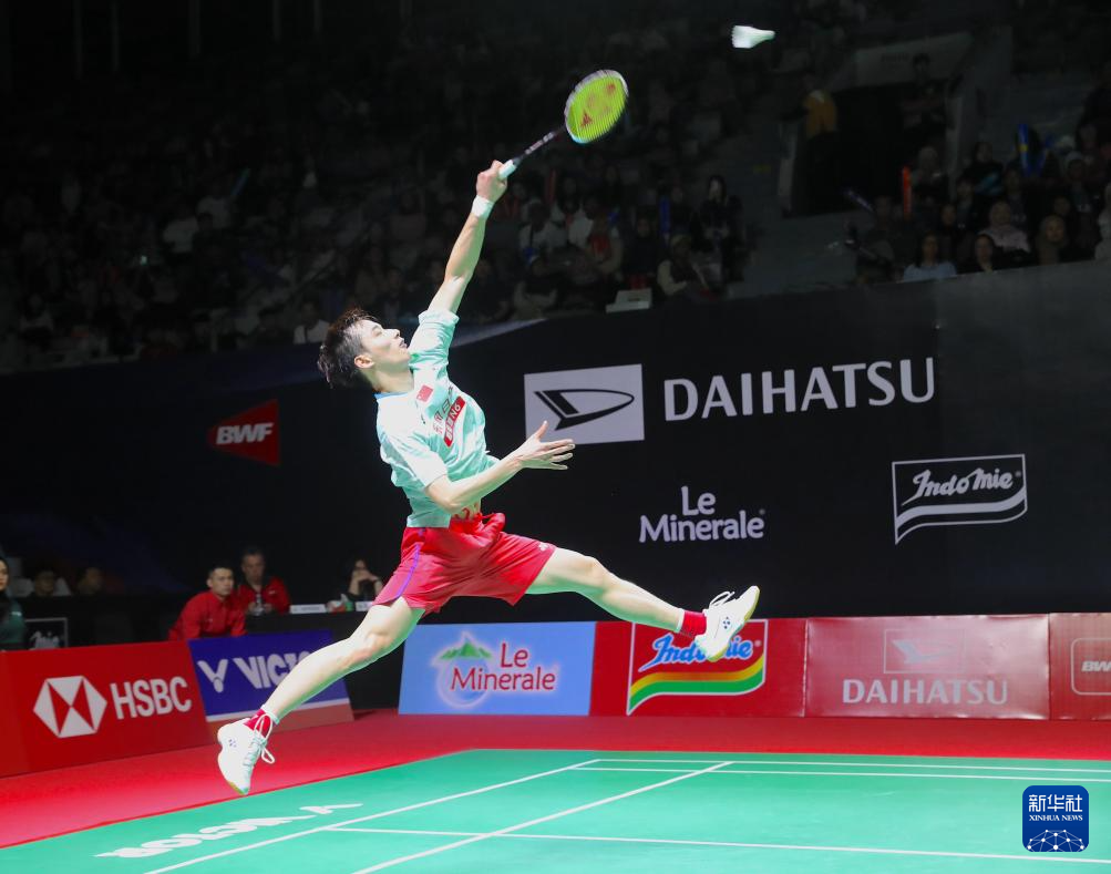 印尼羽毛球大师赛：王正行无缘男单八强