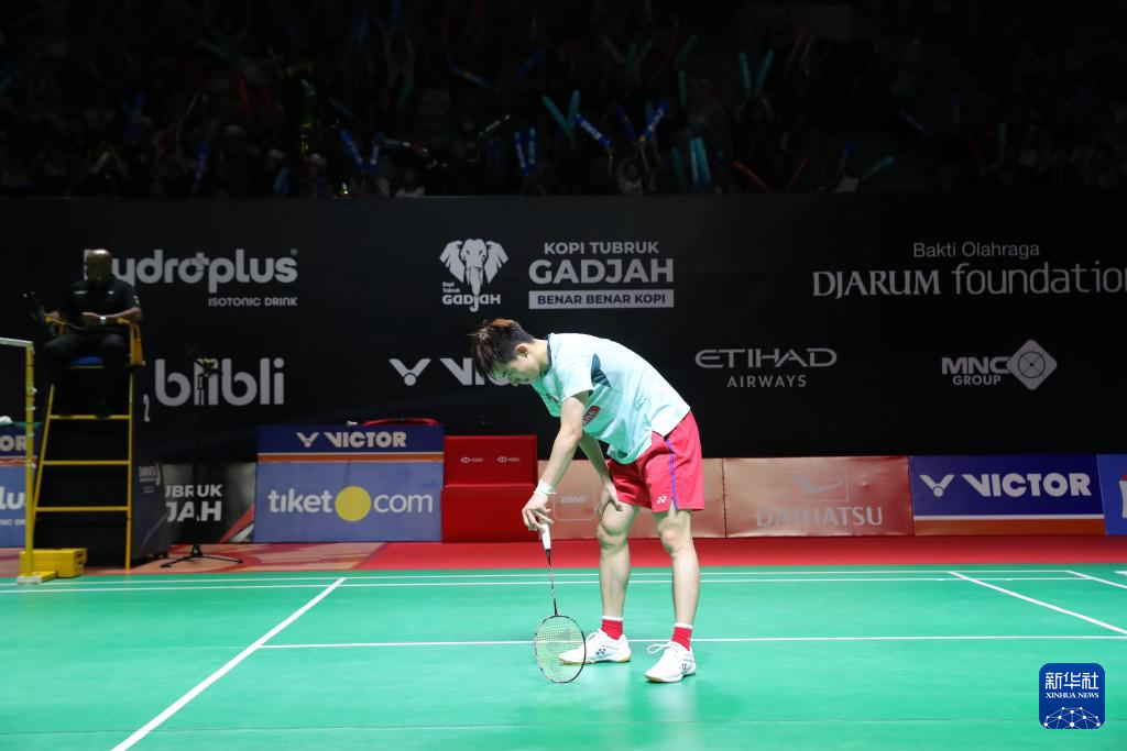 印尼羽毛球大师赛：王正行无缘男单八强