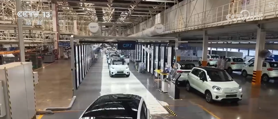 
上海华山医院黄牛号贩子票贩子代网上预约代挂号电话“迅猛增长”“进口+产业”“零突破”，活力涌动！从关键词里解码区域外贸亮点