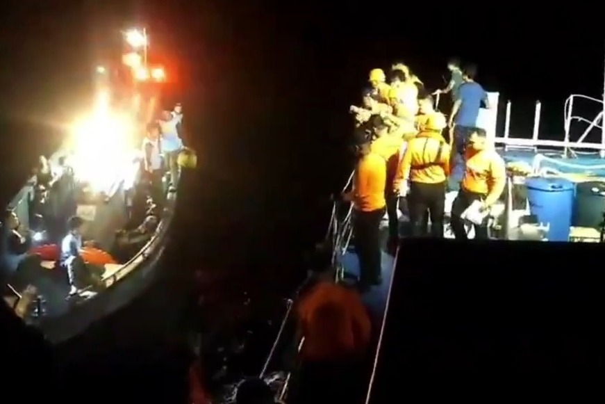 菲律宾渡轮沉没事故死亡人数升至29人