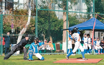 海峡两岸校际体育联盟棒球赛在云南举办