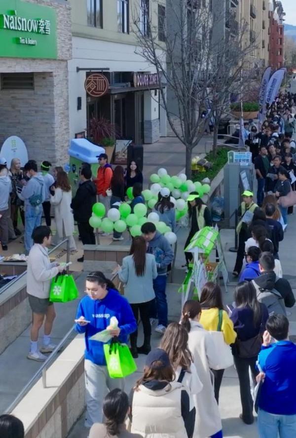 南京市中医院黄牛号贩子票贩子代网上预约代挂号电话又下一城!奈雪美西首店落户苹果总部旁,开业三日营收超9.4万美金