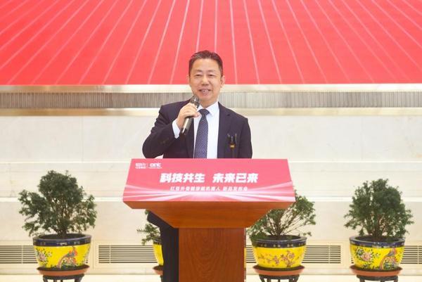 空军总医院黄牛号贩子票贩子代网上预约代挂号电话牵手国家级机器人平台,红豆“AI+服装+机器人”转型再提速