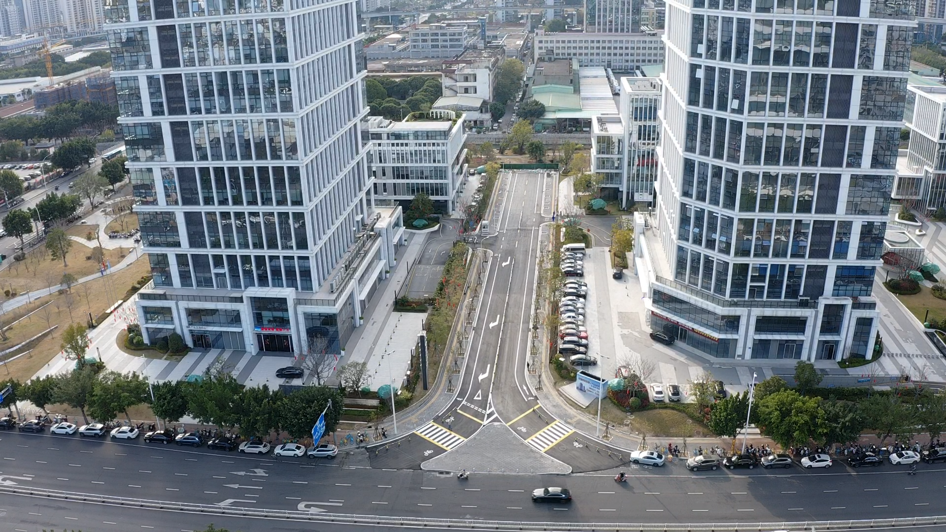 三创园福兴投资区配套道路项目横二路正式通车