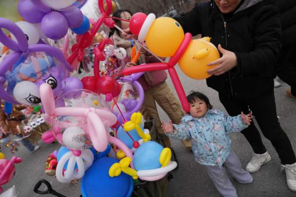 
中国中医科学院西苑医院洪霞刘红梅郭德海张翠珍黄牛挂号电话北京大兴榆垡镇2026新春民俗巡演为乡村振兴注入文化动能