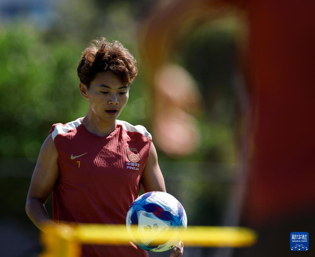 中国女足备战亚洲杯